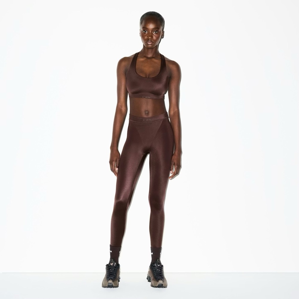 NWT NikeSKIMS SHINE V-LINE 26" LEGGING - PHOENIX- SZ LARGE